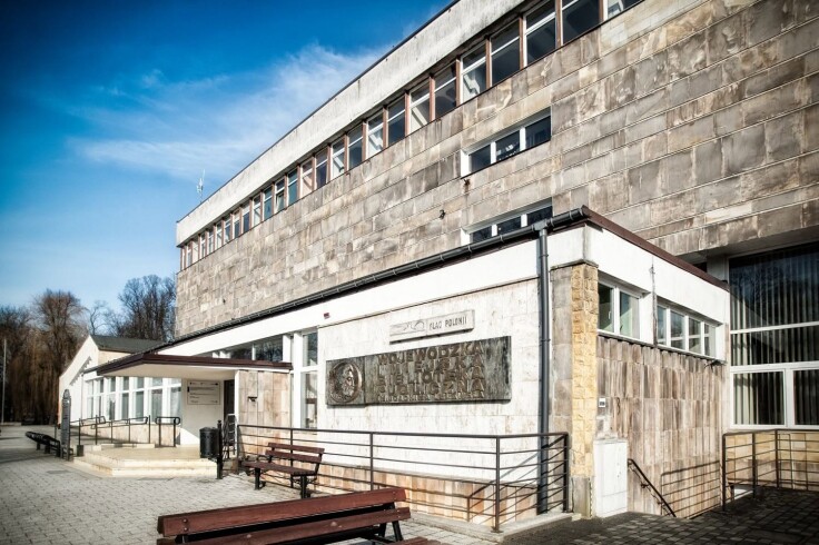 Noc Bibliotek